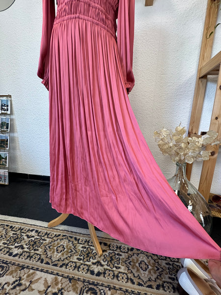 Robe satinée rose Maje