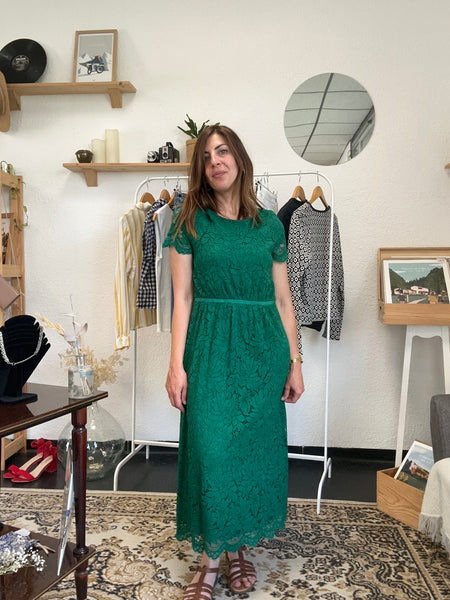 Robe verte dentelle