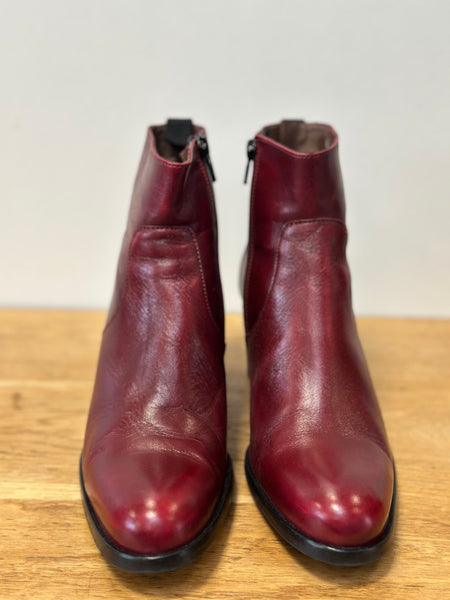 Bottines en cuir bordeaux Muratti