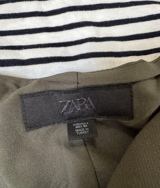 Short kaki