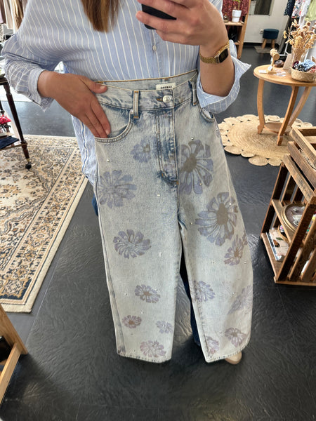 Jeans bleu motifs fleurs Sandro