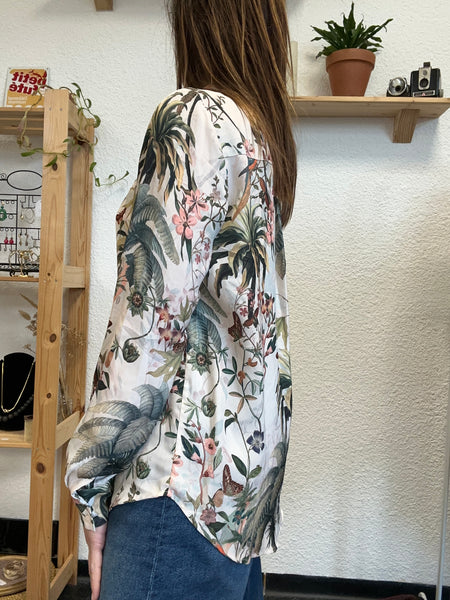 Chemisier écru à fleurs