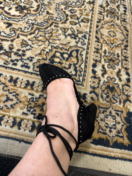 Escarpins en velours noir Minuit sur Terre