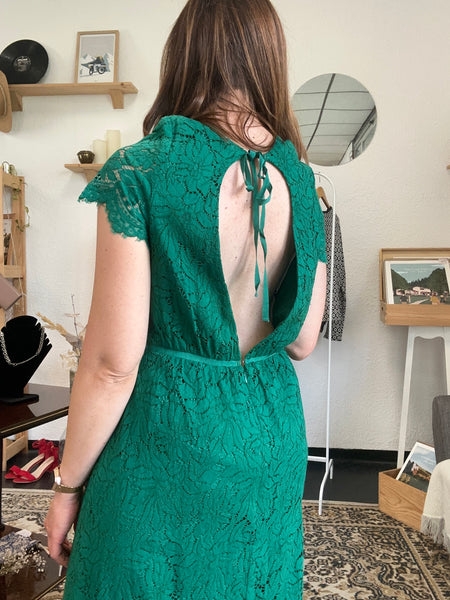 Robe verte dentelle
