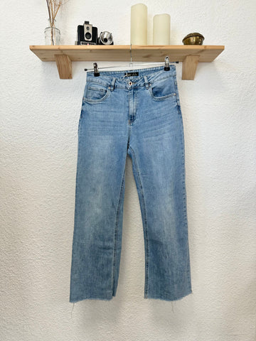 Jeans bleu T.40