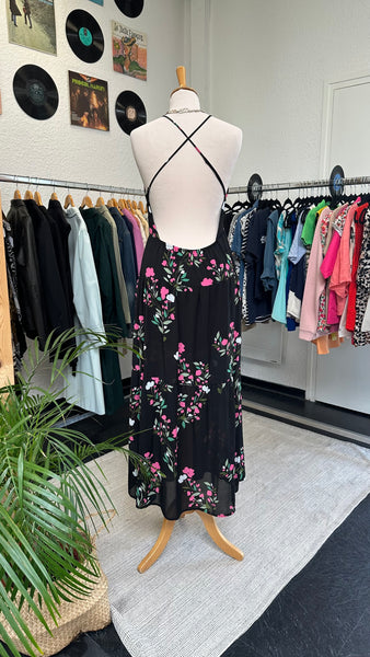 Robe longue à dos nu