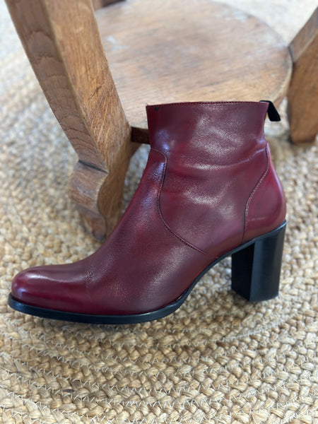 Bottines en cuir bordeaux Muratti