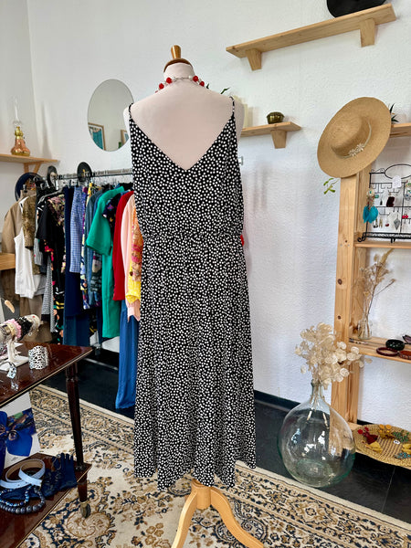 Robe noir à pois