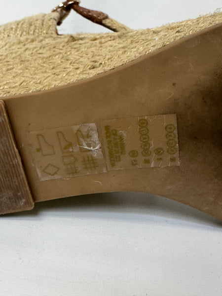 Sandales compensées beige