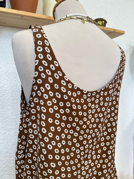 Débardeur marron à fleurs