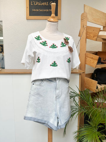 Top blanc avec motif cactus