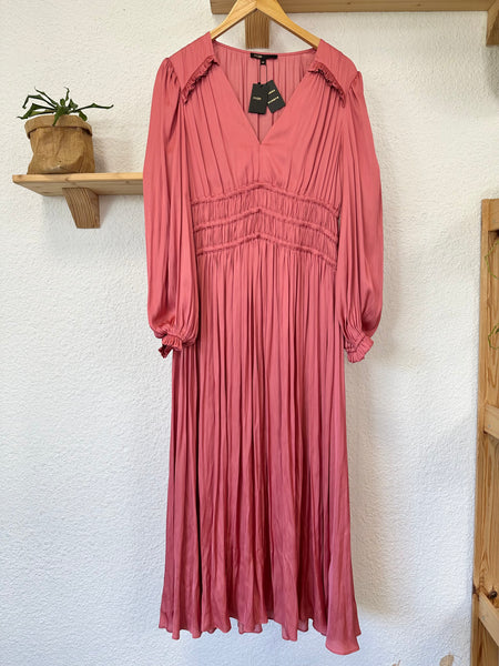 Robe satinée rose Maje